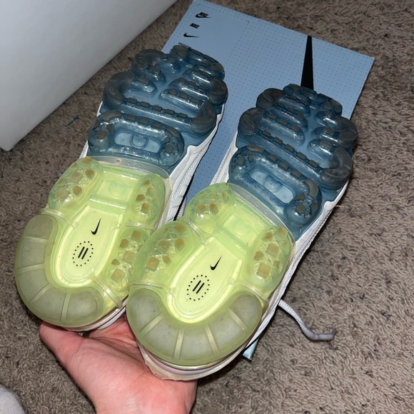 Nike VaporMax 360 - Picture 3 of 4